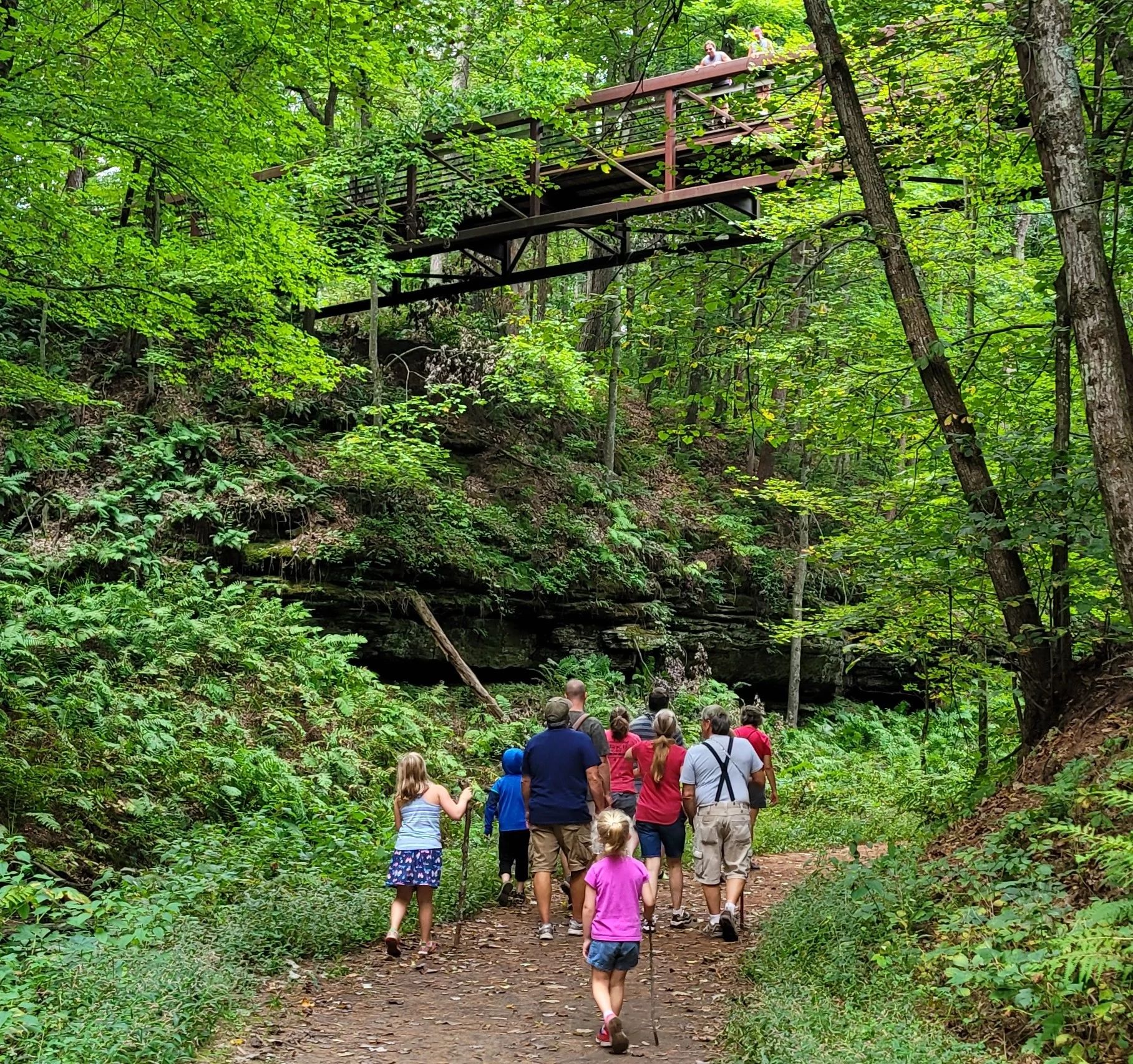 Echo Rock/Ishnala Trail Stroll Meet at the Echo Rock Trail Head